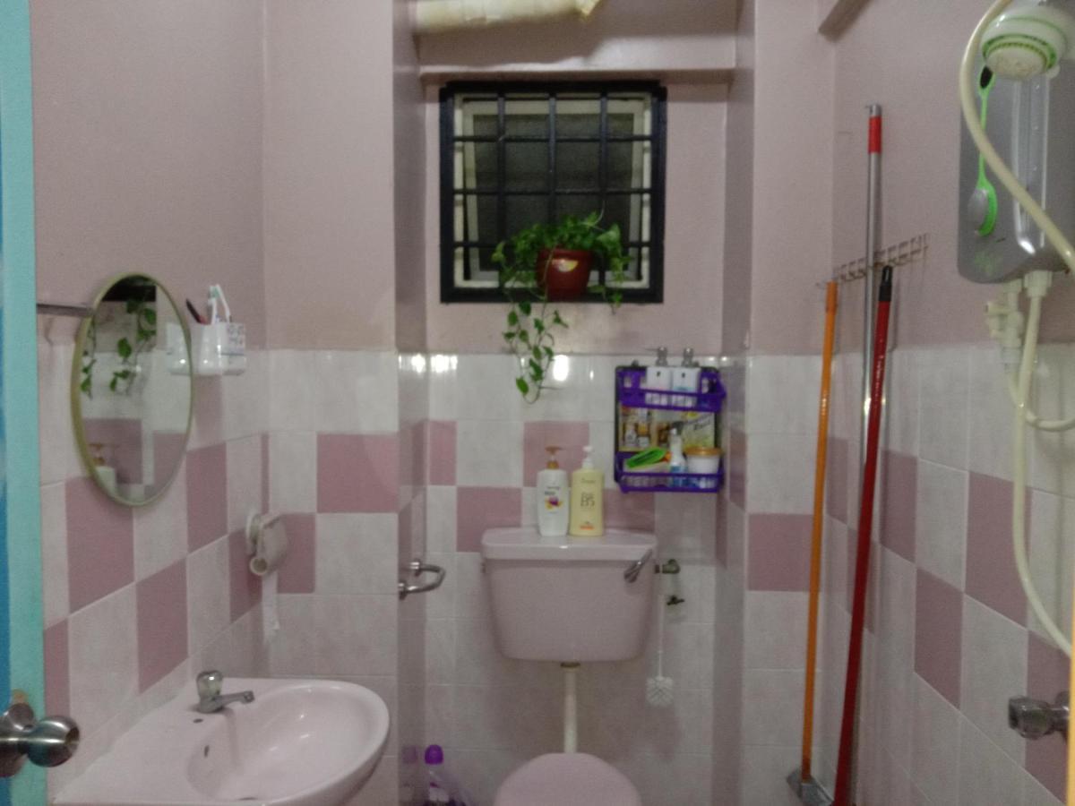 A Room In Aparnt Sri Impian Johor Bahru Exterior photo